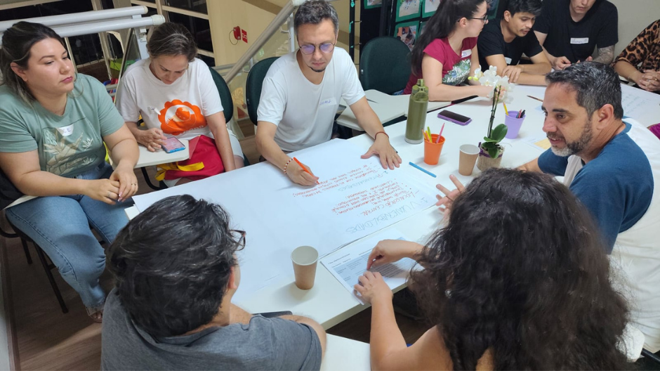 Featured image for “Projeto Escolas em Rede”